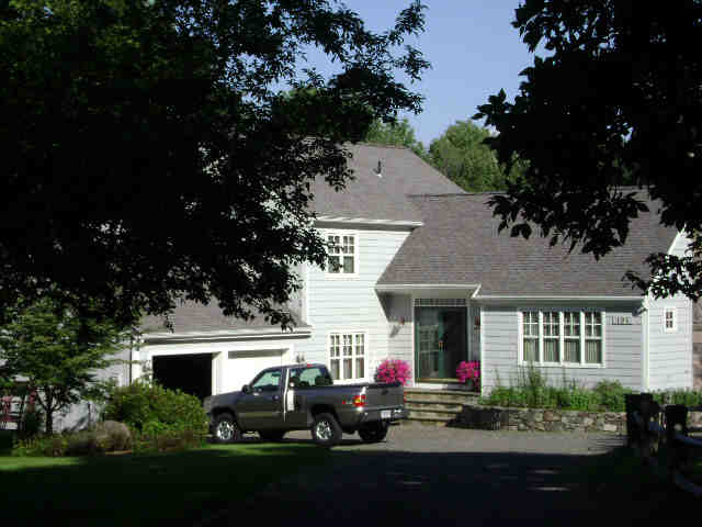 Building photograph for 196 TODD HILL RD